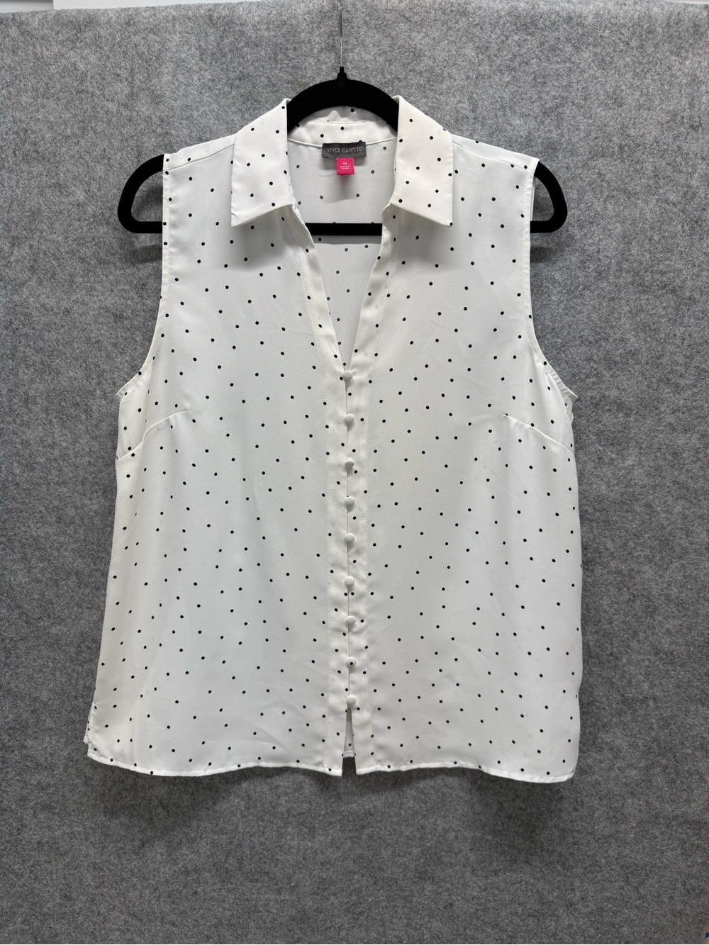 Vince Camuto White Sleeveless Polka Dot Button-Front Tank Top - Womens M